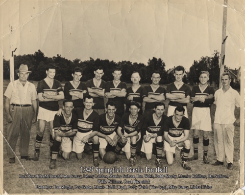 Cahill_1949_Gaelic_Football_wnames.jpg