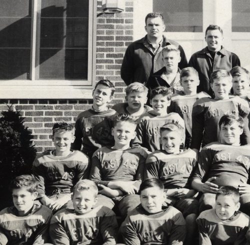 p430football-c1952-d1.jpg p430football-c1952-d1.jpg
