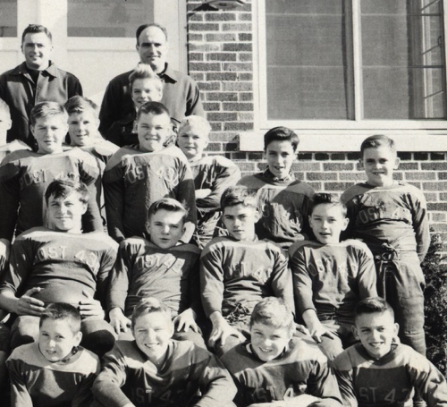 p430football-c1952-d2.jpg p430football-c1952-d2.jpg